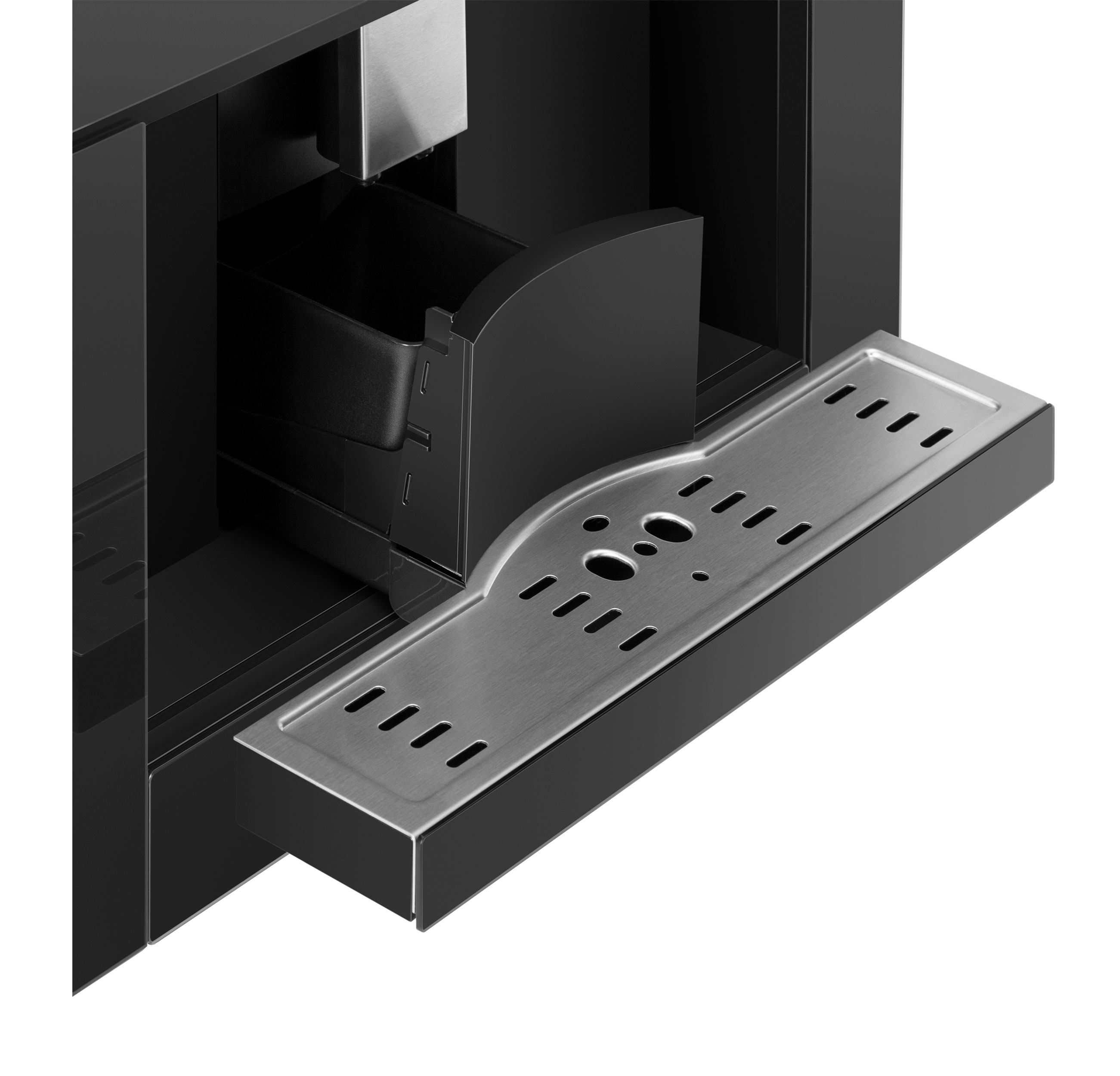 MAUNFELD AMCM1503B