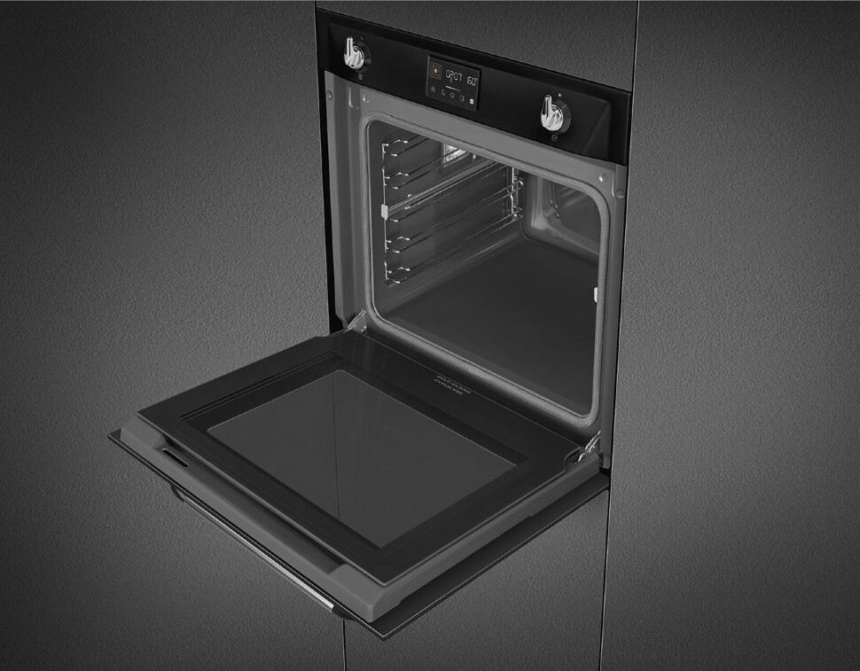 SMEG SOP6902S2PN