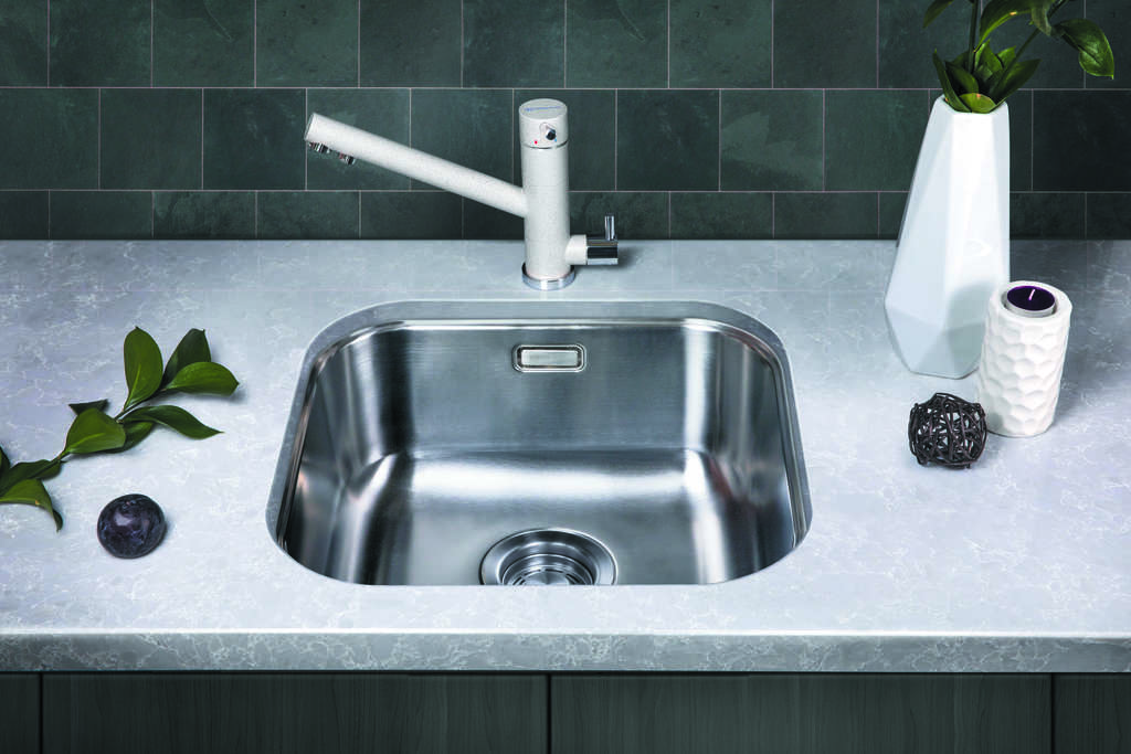 Omoikiri Omi 44-U/IF-IN Quadro